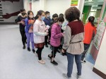 1110406上課前先手部酒精消毒+持續使用午餐隔板不交談+教具消毒+放學後教室持續紫外線消毒 安心學習:14
