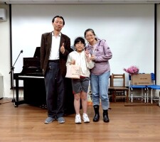 1140510 東信校慶暨多元活動園遊會【國樂團暖場+森巴鼓開幕式表演+頒獎典禮+國小各學年及幼兒園各班表演+母親節感恩音樂會及素養議題宣導+親子園遊會】:103