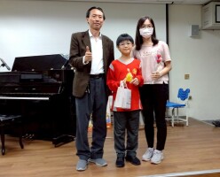 1140510 東信校慶暨多元活動園遊會【國樂團暖場+森巴鼓開幕式表演+頒獎典禮+國小各學年及幼兒園各班表演+母親節感恩音樂會及素養議題宣導+親子園遊會】:109