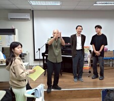 1140510 東信校慶暨多元活動園遊會【國樂團暖場+森巴鼓開幕式表演+頒獎典禮+國小各學年及幼兒園各班表演+母親節感恩音樂會及素養議題宣導+親子園遊會】:151