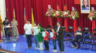 1140510 東信校慶暨多元活動園遊會【國樂團暖場+森巴鼓開幕式表演+頒獎典禮+國小各學年及幼兒園各班表演+母親節感恩音樂會及素養議題宣導+親子園遊會】:71