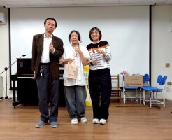 1140510 東信校慶暨多元活動園遊會【國樂團暖場+森巴鼓開幕式表演+頒獎典禮+國小各學年及幼兒園各班表演+母親節感恩音樂會及素養議題宣導+親子園遊會】:86