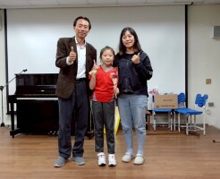 1140510 東信校慶暨多元活動園遊會【國樂團暖場+森巴鼓開幕式表演+頒獎典禮+國小各學年及幼兒園各班表演+母親節感恩音樂會及素養議題宣導+親子園遊會】:96