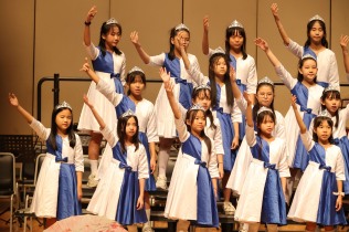 1140620《跨界樂響》5校9團聯合親子音樂會【東信國樂團、森巴鼓團、直笛團、踢踏舞團】+ 特邀【國立台灣戲曲學院國樂團、成功國中管絃樂團與絲竹室內樂團、武崙國小弦樂團、建德國小合唱團】:510385844_689390110535935_7622498127737122152_n