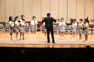1140620《跨界樂響》5校9團聯合親子音樂會【東信國樂團、森巴鼓團、直笛團、踢踏舞團】+ 特邀【國立台灣戲曲學院國樂團、成功國中管絃樂團與絲竹室內樂團、武崙國小弦樂團、建德國小合唱團】:510446792_689390037202609_453870222287248214_n